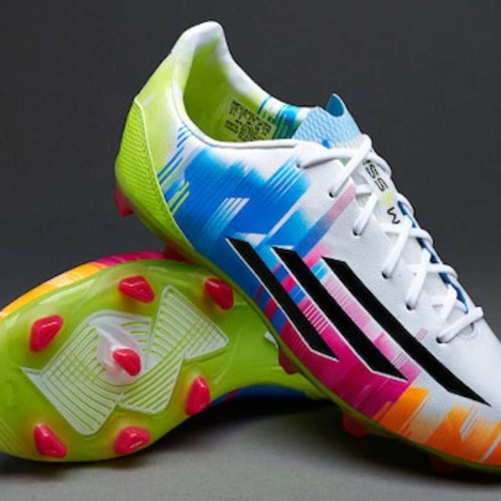 Adidas Messi youth 5 women’s 7 soccer cleats